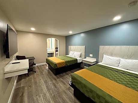 Queen Room with Two Queen Beds