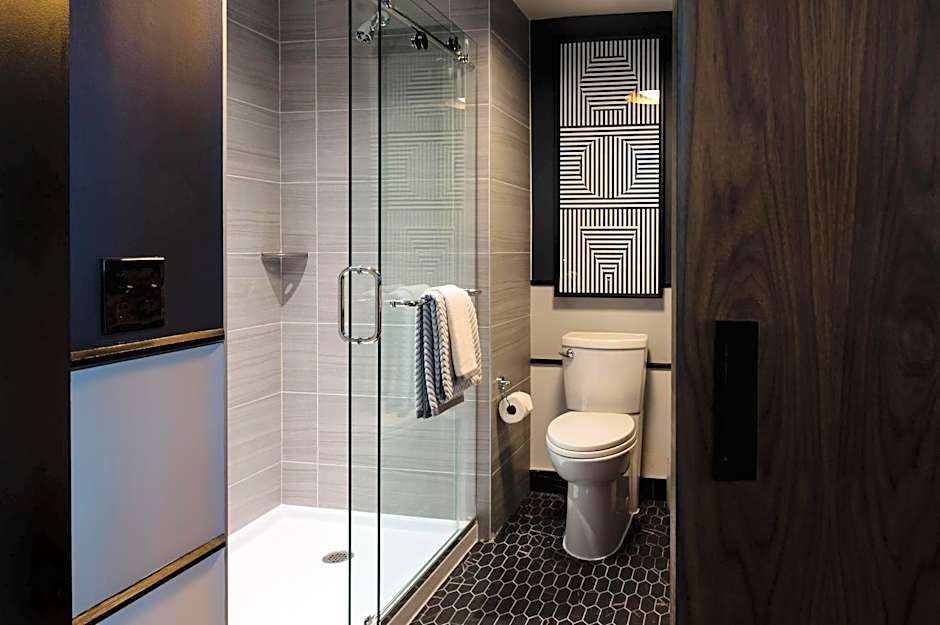 Cambria Hotel Boston Somerville