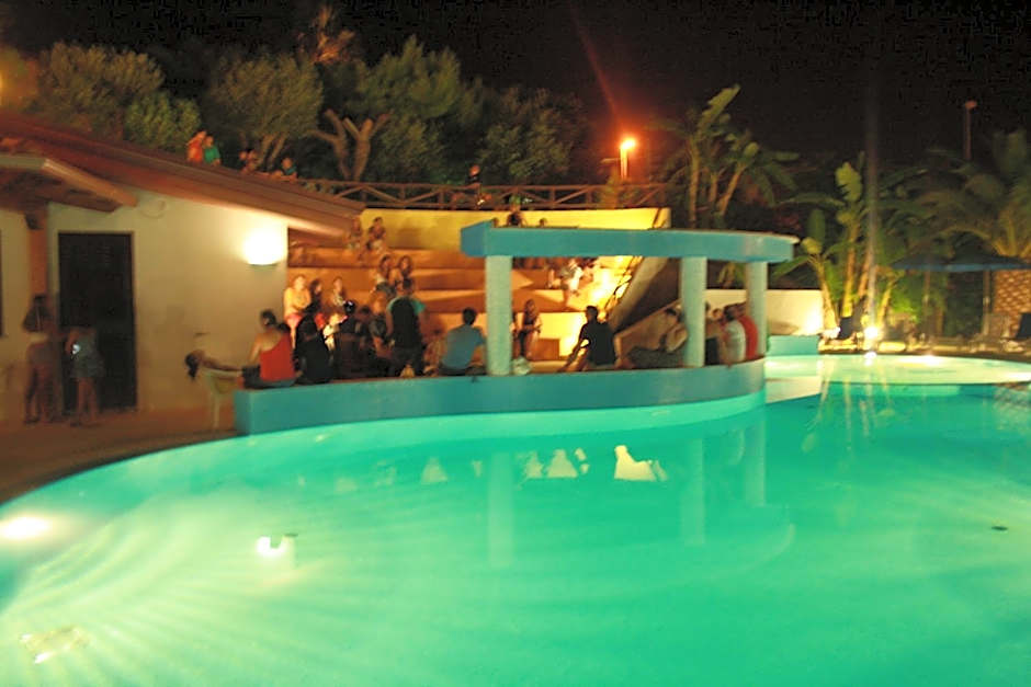 Residence Hotel La Taverna