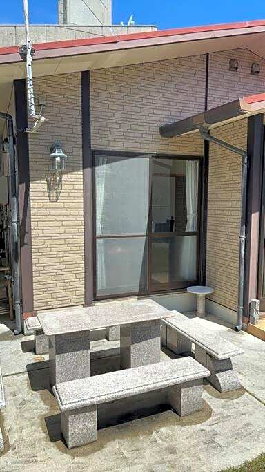 Yonamine House