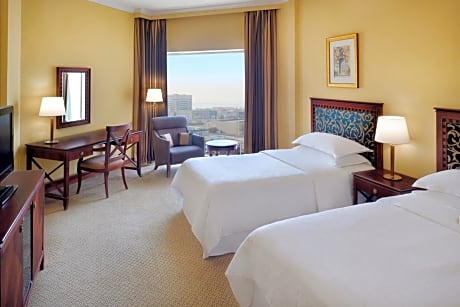Club Twin beds Room, Club lounge access, Guest room