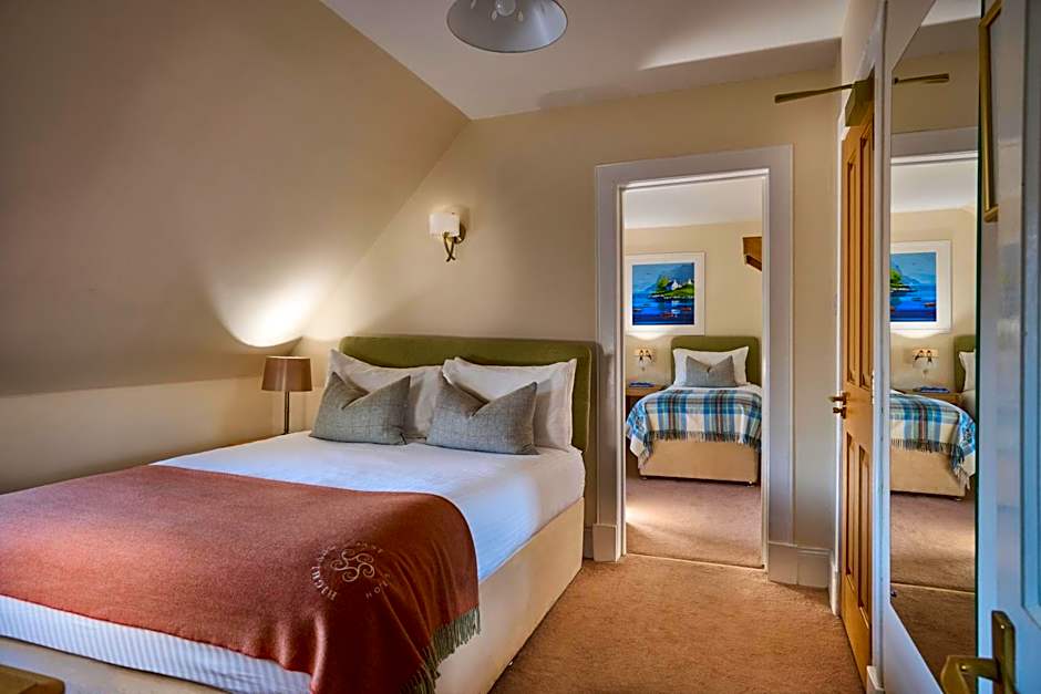 Plockton Inn, by Highland Coast Hotels