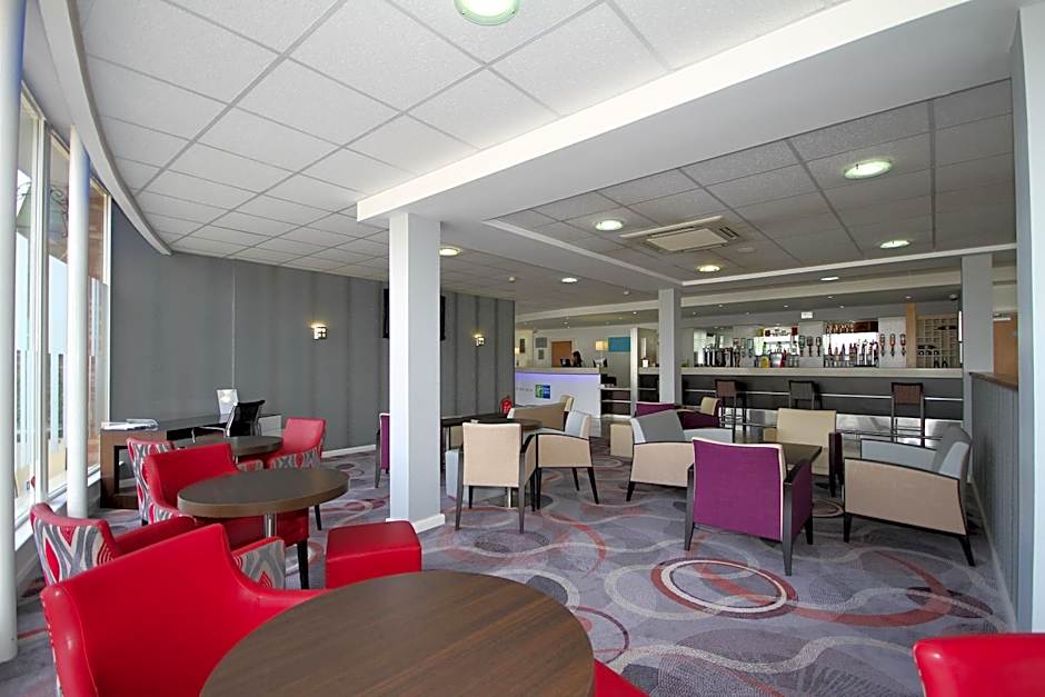 Holiday Inn Express Nuneaton By IHG