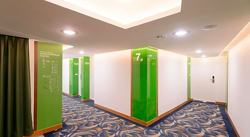KIWI EXPRESS HOTEL-Taichung Station Branch 1
