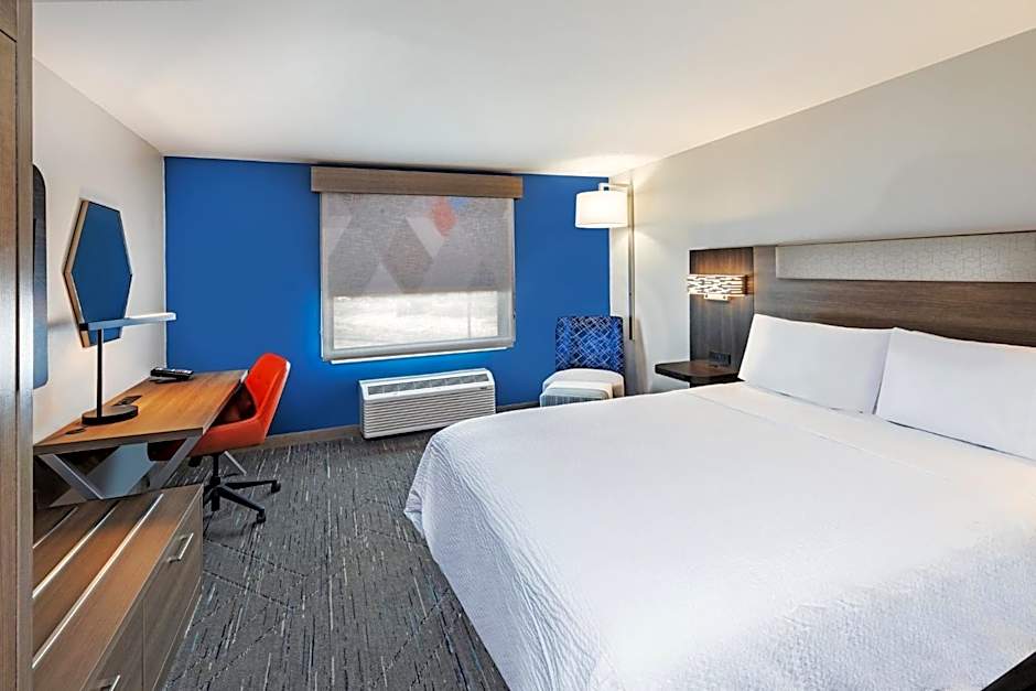 Holiday Inn Express Hotel & Suites Laredo-Event Center Area By IHG