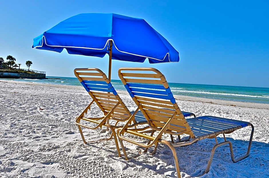 Twin Palms at Siesta