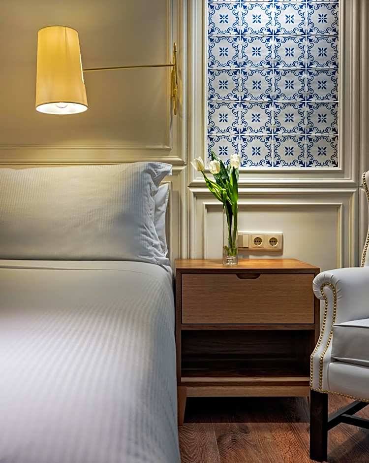 H10 Duque de Loule Hotel