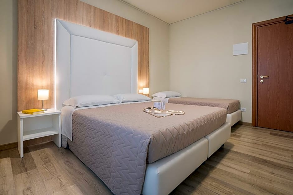 Hotel Suez