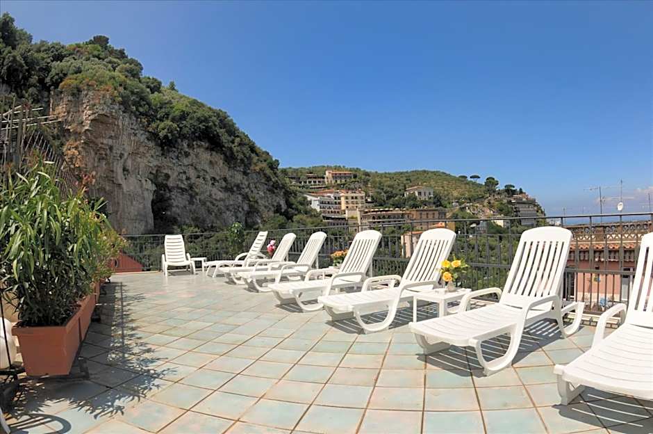 Hotel Ascot Sorrento