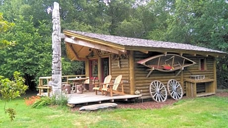 Chambre d'hôte atypique "trappeur" West little ranch