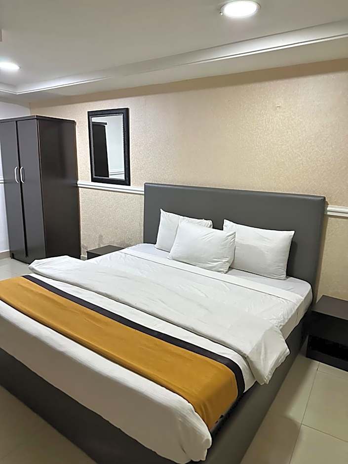 Msquare Hotel GRA