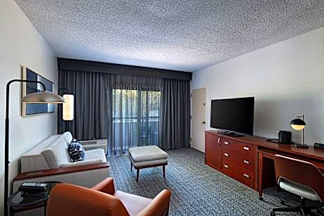 1 Bedroom Suite, 2 Double, Sofa bed