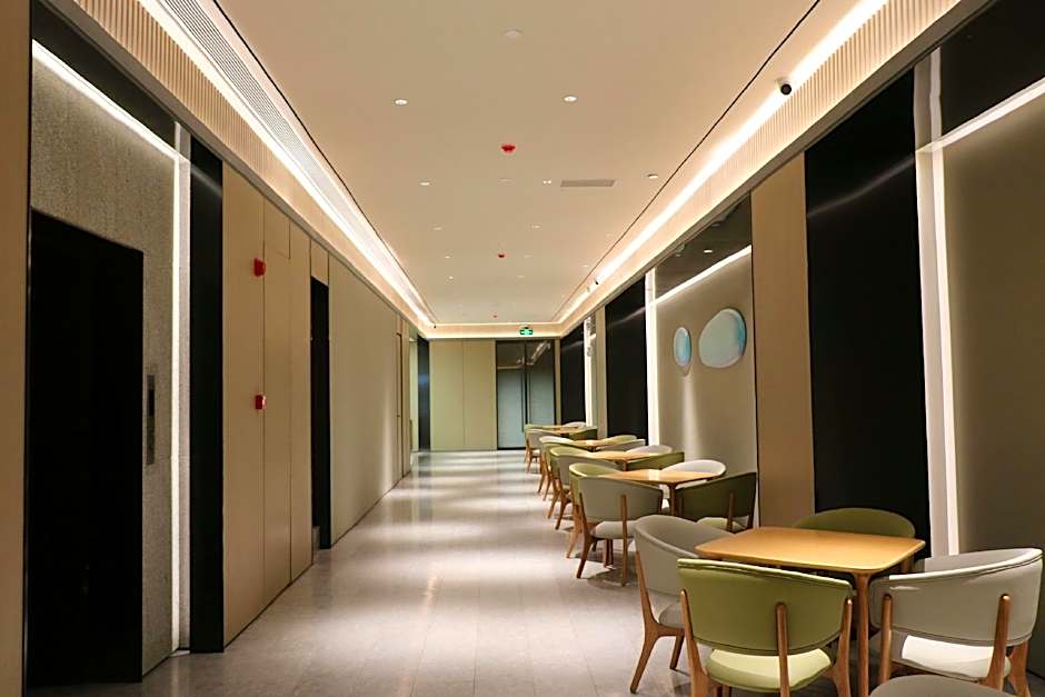 Ji Hotel Shenzhen North Railway Station