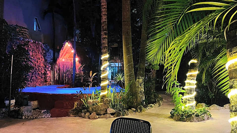 Hotel B&B by Playa del Karma