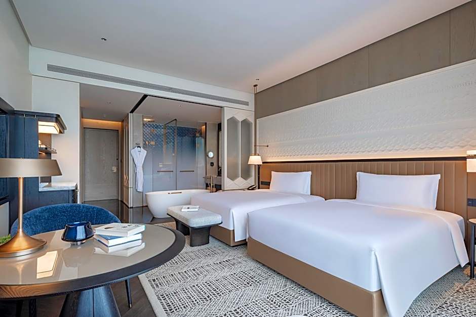 Foto 1 di 4 di Classic 2 Queen Beds, Mountain View
