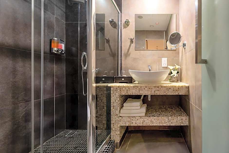 Achilleos City Hotel
