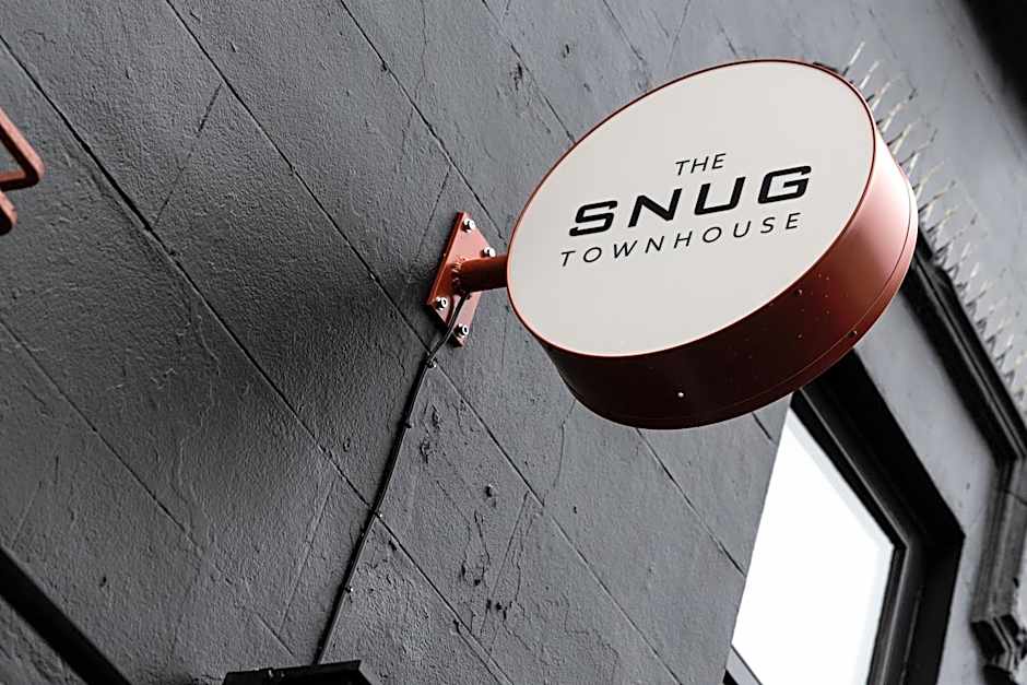 The Snug Townhouse