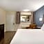Days Inn by Wyndham Lawton
