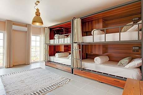 Bed in 6-Bed Dormitory Room