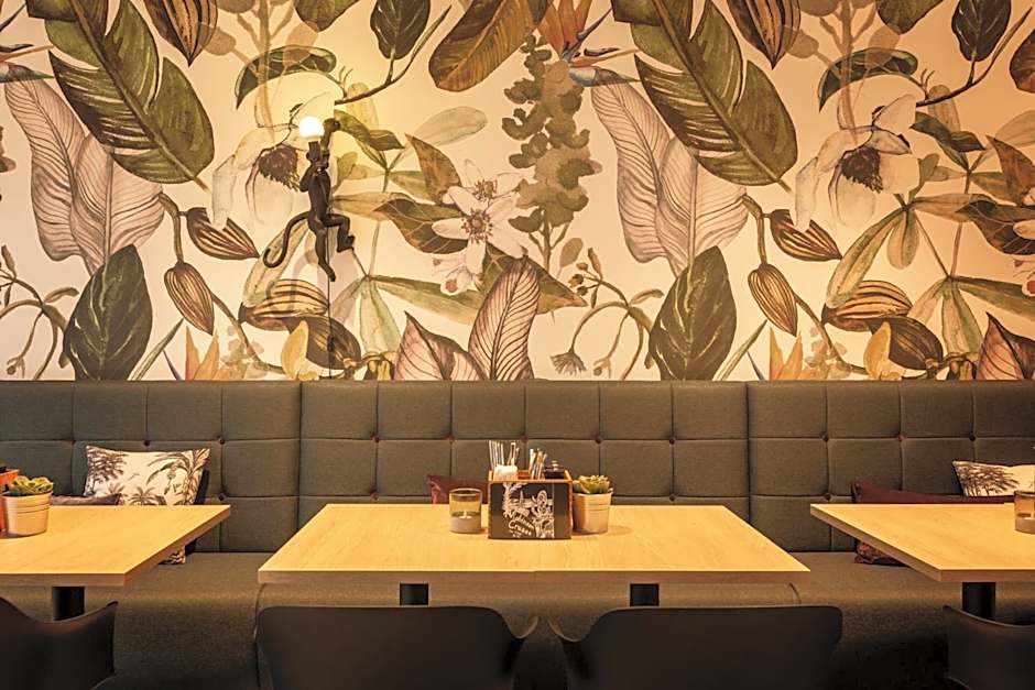 Holiday Inn - the niu, Crusoe Bremen Airport By IHG