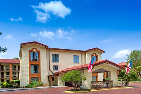 Knights Inn - Lithonia