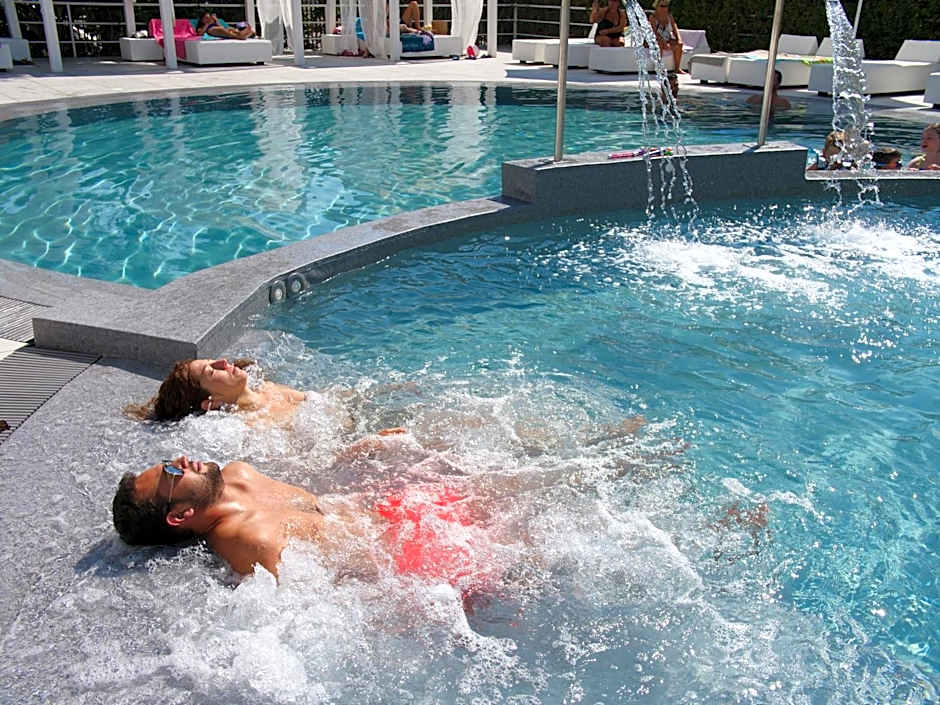 Oxygen Lifestyle Hotel