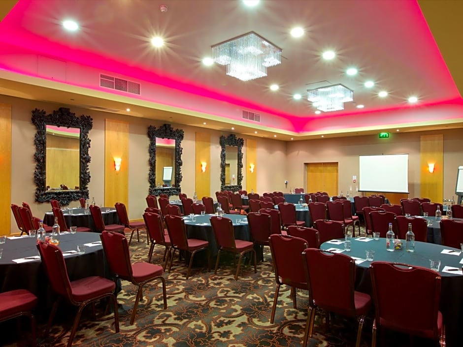 Manchester Airport Stanley Hotel by Belvilla