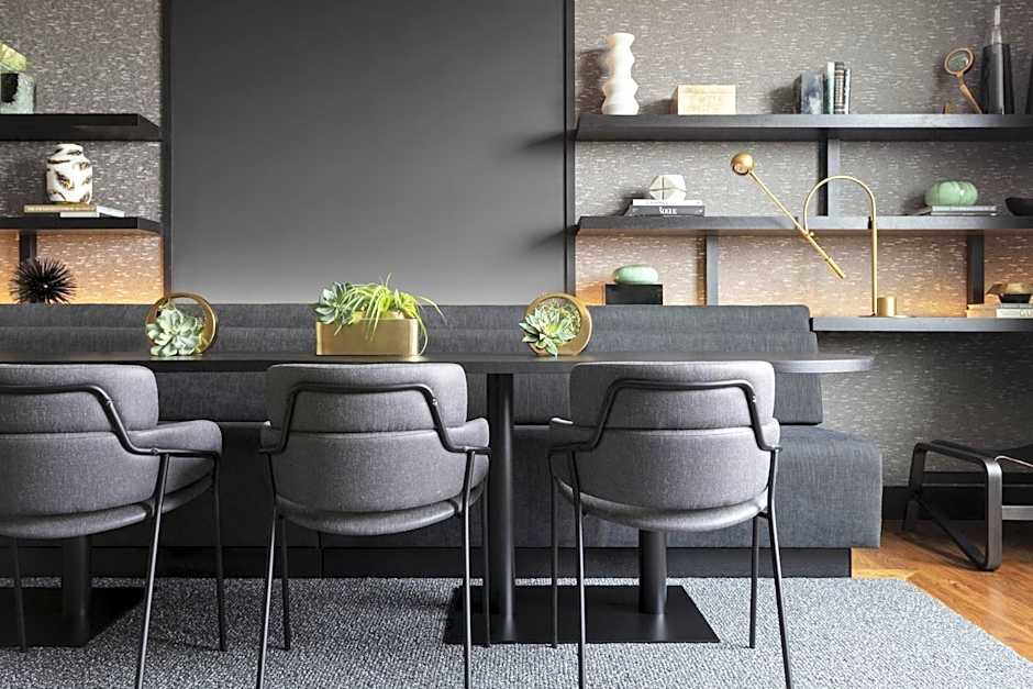 Loews Chicago O'Hare Hotel