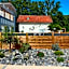Logis Hostellerie du Neez Le Clos Gourmand