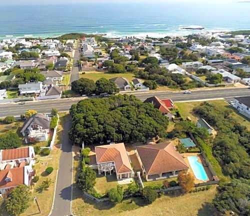 MIlkwood Lodge