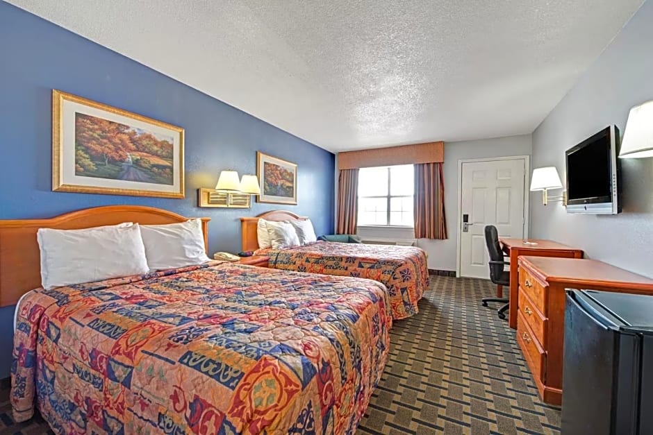 Days Inn by Wyndham Dallas South