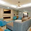 La Quinta Inn & Suites by Wyndham Shawnee