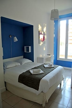 Double Room with Shared Toilet