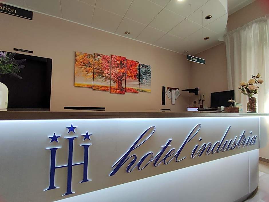 Hotel Industria
