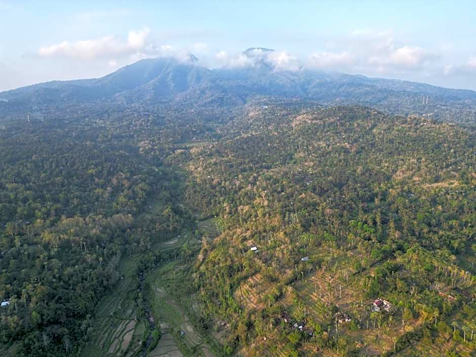 Lumbung Seraya Villa