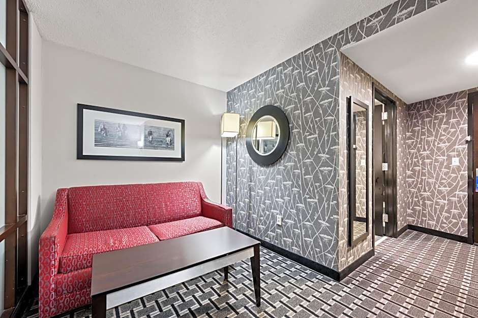 Comfort Suites Williamsburg Historic Area