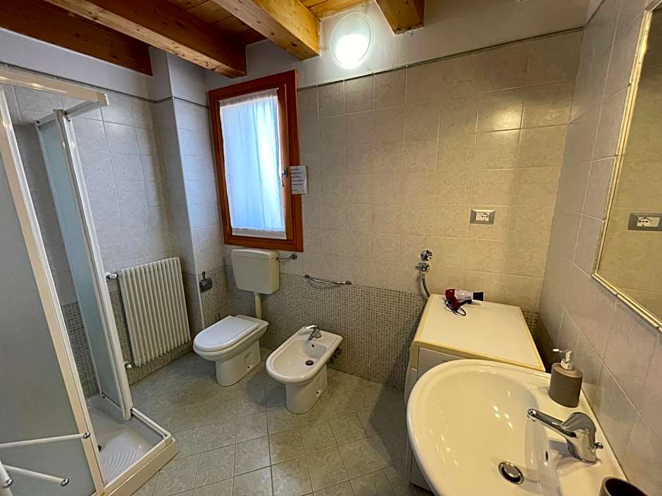 Casa Veneziana - Appartamento con Terrazza Panoramica Vista Mare