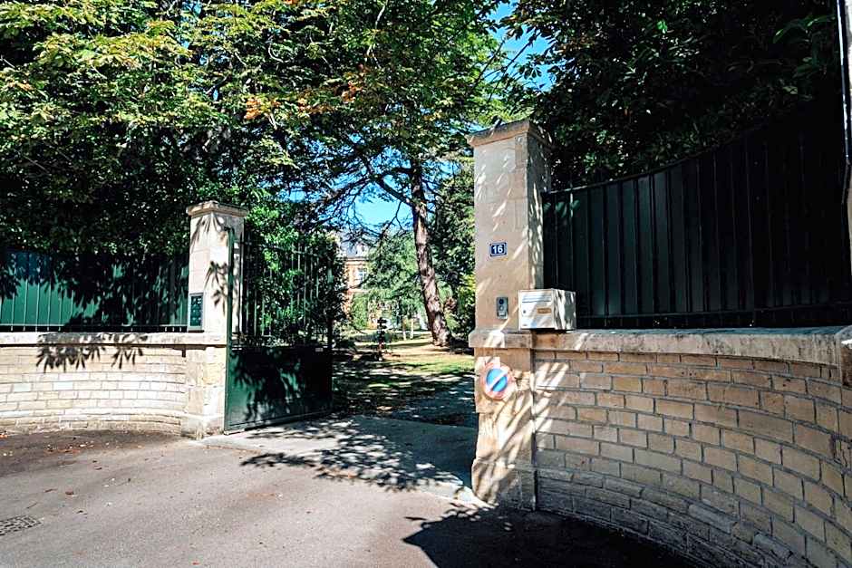 Chambres d'Hôtes Le Clos des Marronniers