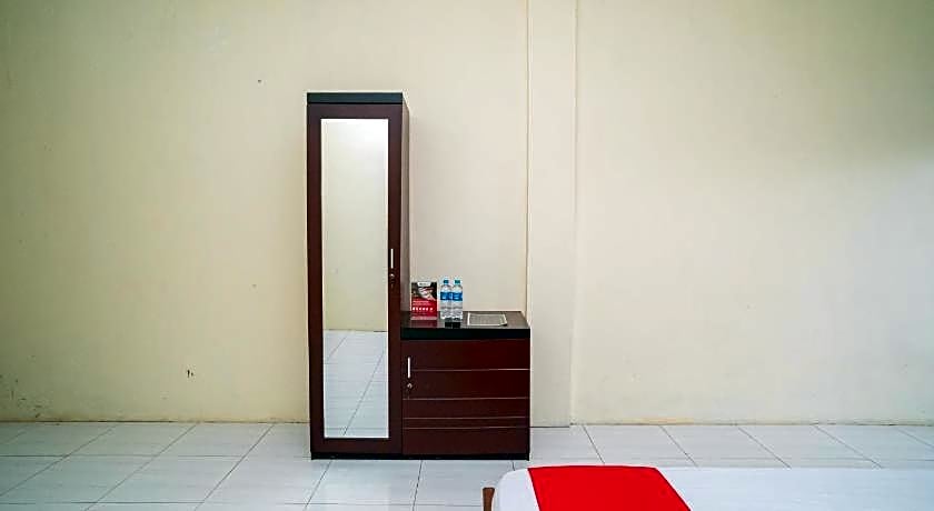 RedDoorz Syariah @ Jalan Bukit Kaminting 2