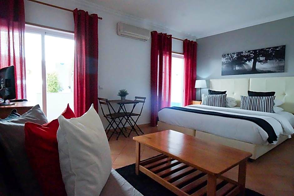 Oasis Beach Apartments