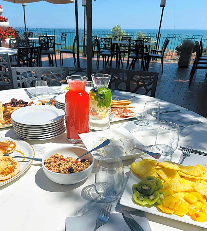 Hotel Primo Sole