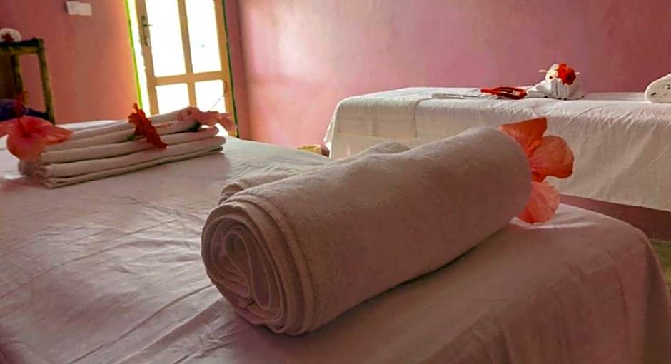 Jabali Bungalows Lodge