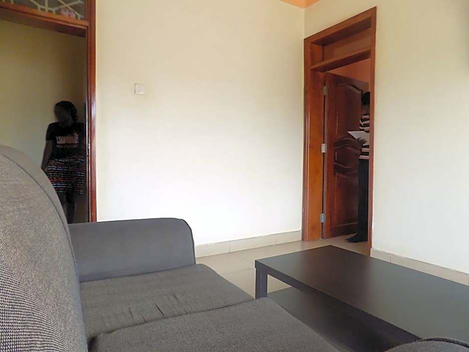 Olina Hotel and Apartments