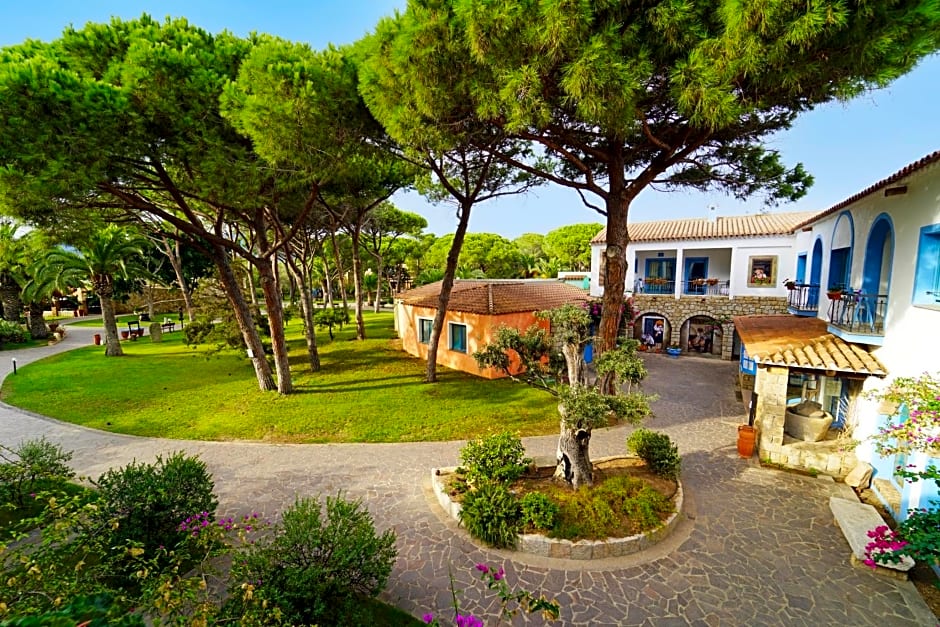 Colostrai Hotel Club