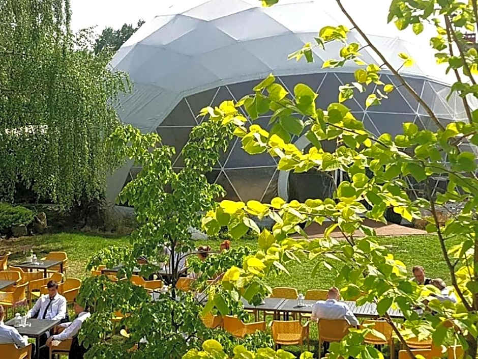 4 Żywioły Falenty Ośrodek Konferencyjno-Szkoleniowy