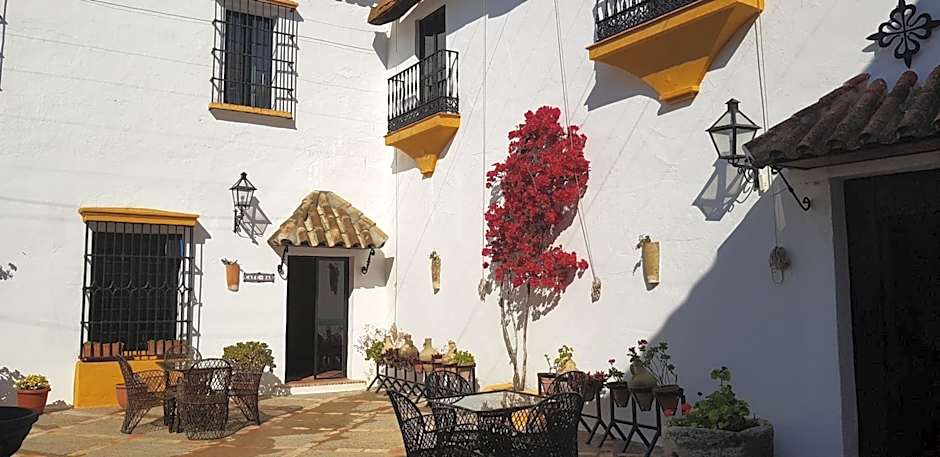 Hacienda El Santiscal Adults Only