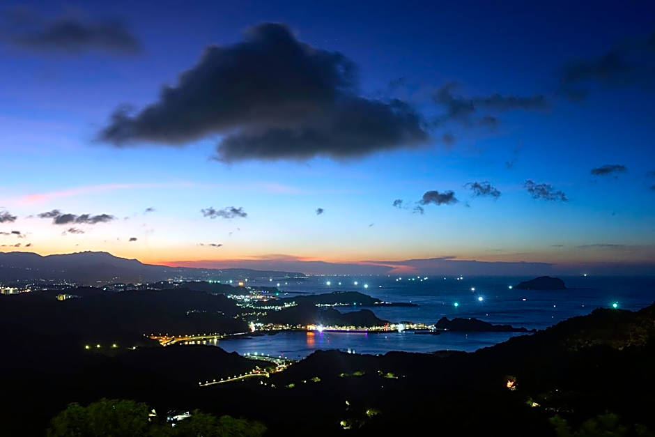 OwlStay Jiufen Wander