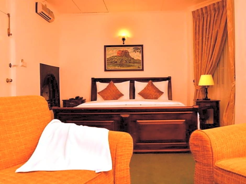 The Rock Hotel