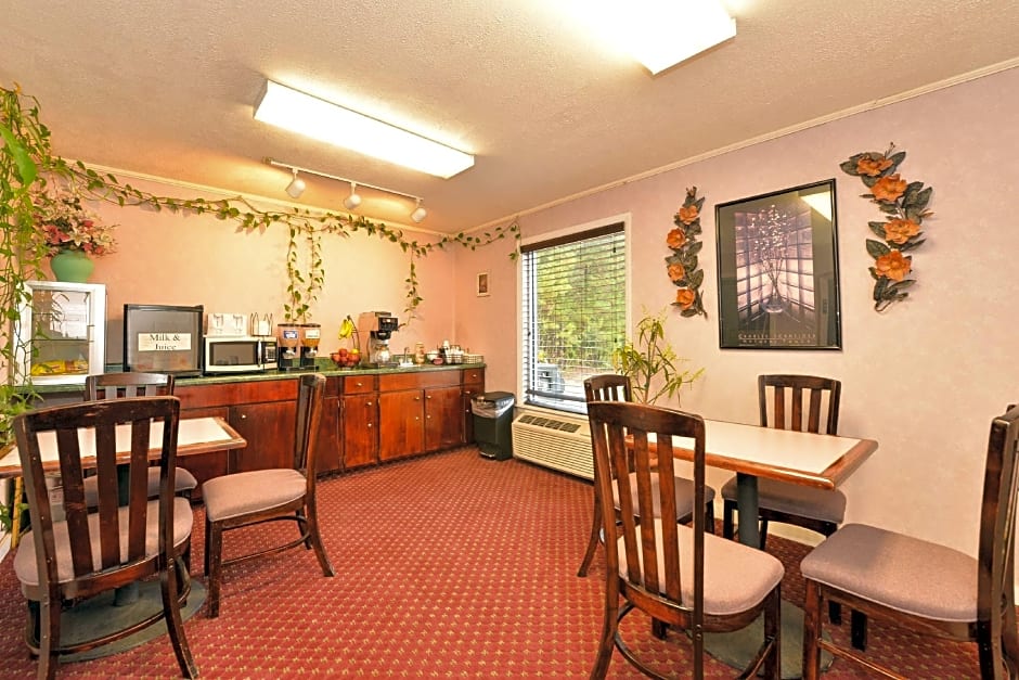 America's Best Value Inn Heflin