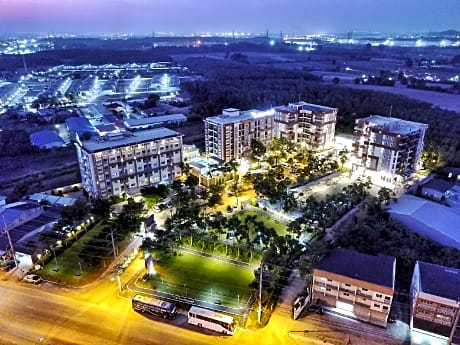 The Contrast i Hotel